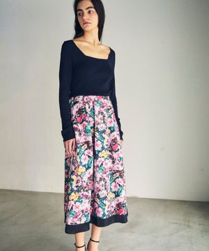  グラデフラワープリントスカート