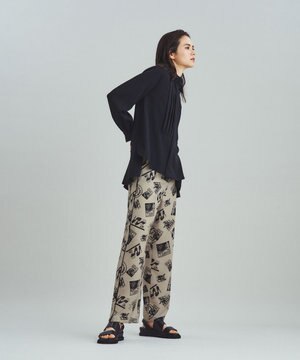  フォトプリントラインパンツ