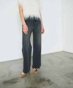  ルーズフレアデニムパンツ