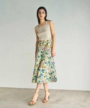  フラワージャガードフレアスカート