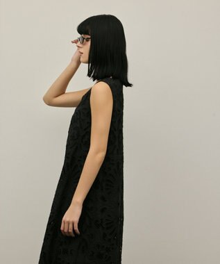 GRACE CONTINENTAL フラワーカットワークワンピース ブラック