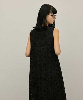 GRACE CONTINENTAL フラワーカットワークワンピース ブラック