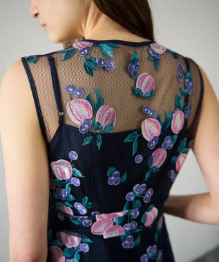 GRACE CONTINENTAL サマーフルーツ刺繍ワンピース ネイビー