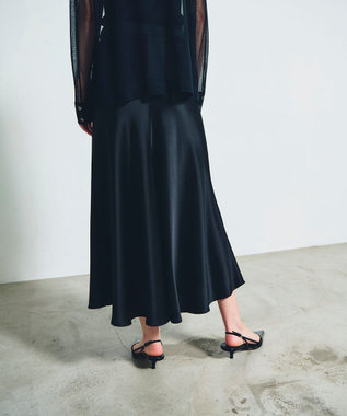 GRACE CONTINENTAL サテンバイアスロングスカート ブラック