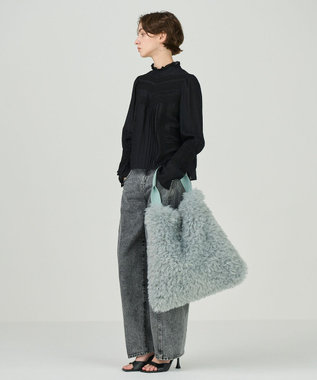 GRACE CONTINENTAL ファービッグトート ブルー