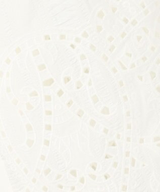 GRACE CONTINENTAL 刺繍パフスリーブニットトップ ホワイト