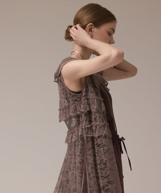 GRACE CONTINENTAL フリルカラーレースワンピース グレー