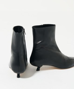 GRACE CONTINENTAL JVAM GAVIN ブラック