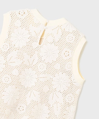 GRACE CONTINENTAL クロシュ刺繍トップ ホワイト