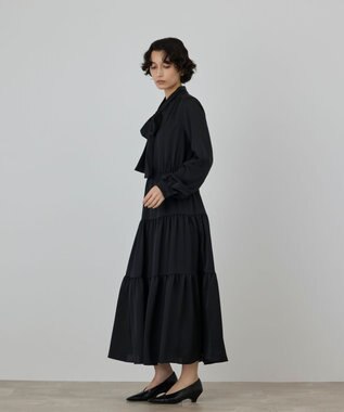 GRACE CONTINENTAL ボウタイティアードワンピース ブラック