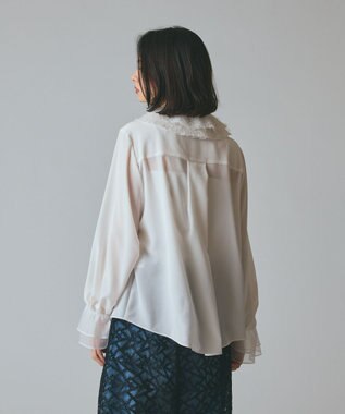 GRACE CONTINENTAL フェザーチュールカラーブラウス キナリ