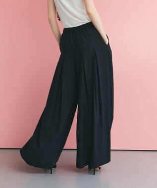 GRACE CONTINENTAL ボックスプリーツパンツ ブラック