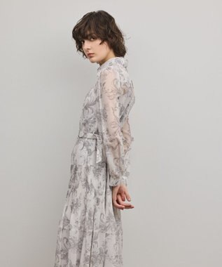 GRACE CONTINENTAL 【オンラインストア・梅田阪急店限定】フラワープリントプリーツワンピース グレー