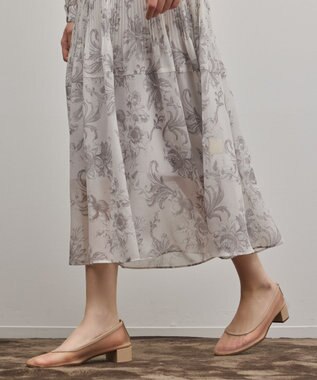 GRACE CONTINENTAL 【オンラインストア・梅田阪急店限定】フラワープリントプリーツワンピース グレー