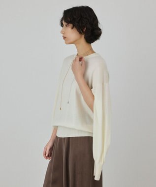 GRACE CONTINENTAL ウールスリットニットトップ ホワイト