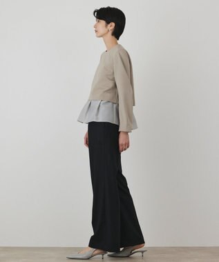 GRACE CONTINENTAL シアーフレアカットトップ ベージュ