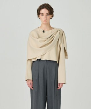 GRACE CONTINENTAL ケープショートニットトップ ベージュ