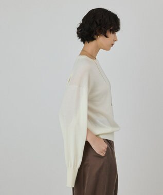 GRACE CONTINENTAL ウールスリットニットトップ ホワイト