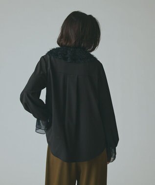 GRACE CONTINENTAL フェザーチュールカラーブラウス ブラック