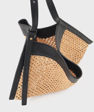 GRACE CONTINENTAL ORSETTOトライアングルバッグ ブラック