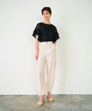 GRACE CONTINENTAL シアーフレアスリーブトップ ブラック