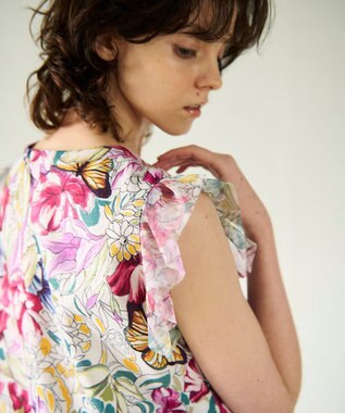 GRACE CONTINENTAL フラワーガーデンプリントトップ ピンク