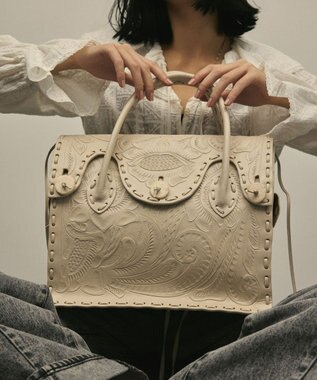 GRACE CONTINENTAL Maestra M エクリュ