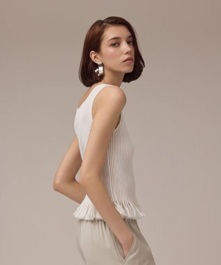 GRACE CONTINENTAL シアーフリルニットトップ ホワイト