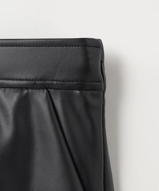 GRACE CONTINENTAL フェイクレザーミニスカート ブラック