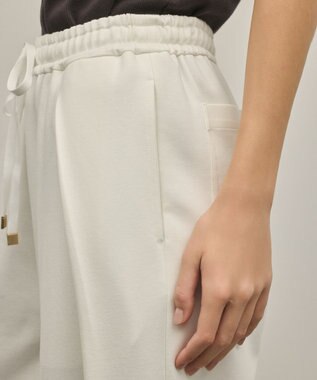 GRACE CONTINENTAL ポンチイージーパンツ ホワイト