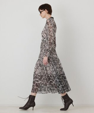 GRACE CONTINENTAL アーバンボタニカルワンピース ベージュ