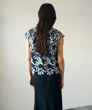 GRACE CONTINENTAL フラワー刺繍プリントトップ ブラック