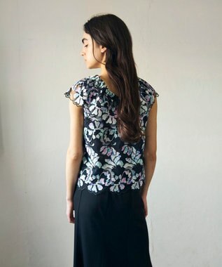 GRACE CONTINENTAL フラワー刺繍プリントトップ ブラック