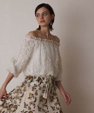 GRACE CONTINENTAL シャーリングトップ ホワイト