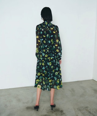 GRACE CONTINENTAL グラデフラワープリントワンピース ブラック