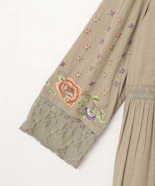 GRACE CONTINENTAL フラワー刺繍エスニックワンピース カーキ