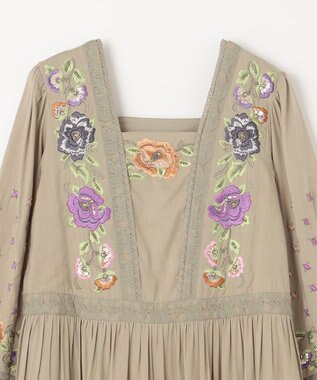 GRACE CONTINENTAL フラワー刺繍エスニックワンピース カーキ