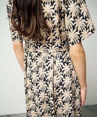 GRACE CONTINENTAL パームモチーフシャツワンピース ブラック