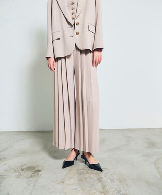 GRACE CONTINENTAL トリアセプリーツパンツ ベージュ