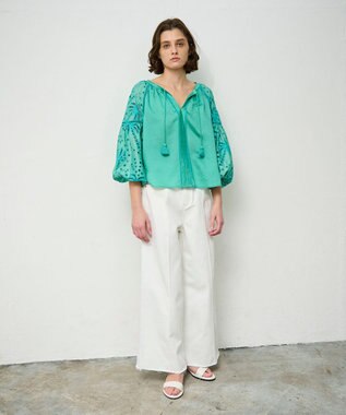 GRACE CONTINENTAL ヤシ柄カットワークトップ グリーン