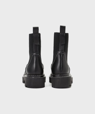 GRACE CONTINENTAL POEVE  ショートブーツ ブラック