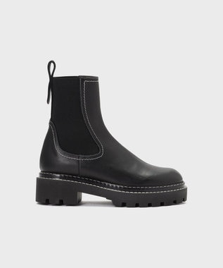 GRACE CONTINENTAL POEVE  ショートブーツ ブラック