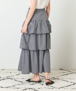 GRACE CONTINENTAL ストライプラッフルスカート ブラック