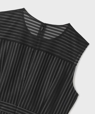 GRACE CONTINENTAL ストライプレースフレアドレス ブラック