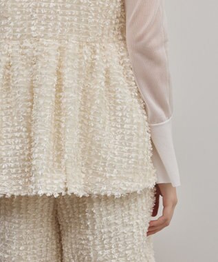 GRACE CONTINENTAL カットジャガードペプラムジレ キナリ