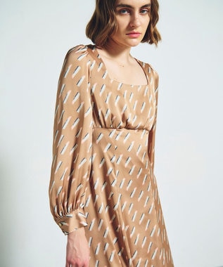 GRACE CONTINENTAL バックシャンリップドレス ベージュ