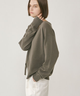 GRACE CONTINENTAL ウールVネックニットトップ グレー