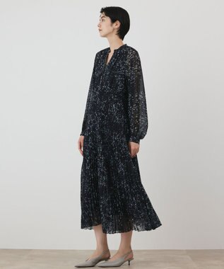 GRACE CONTINENTAL ミナモドットプリントプリーツワンピース ブラック