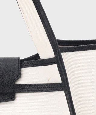 GRACE CONTINENTAL フラップトートバッグ ホワイト