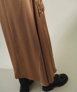 GRACE CONTINENTAL サテンミリタリーロングスカート カーキ